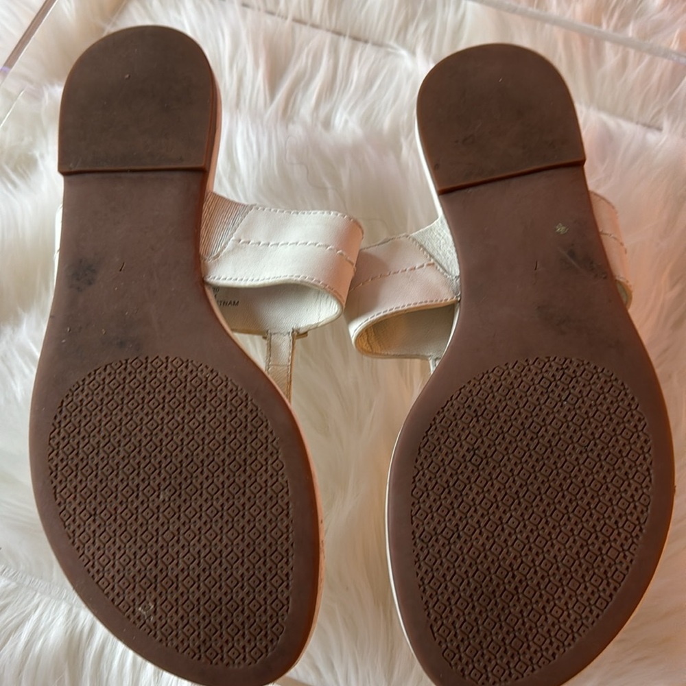 Tory Burch Everly Backless Thong Sandal in white, size 7 - Picture 5 of 6